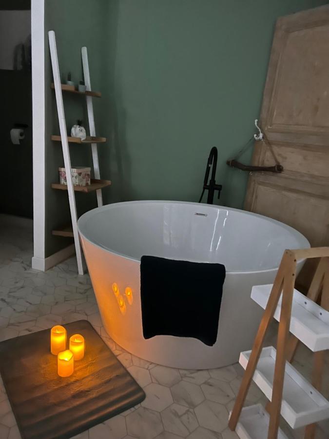 Domaine Des Anges Bed & Breakfast Avesnes-sur-Helpe Luaran gambar