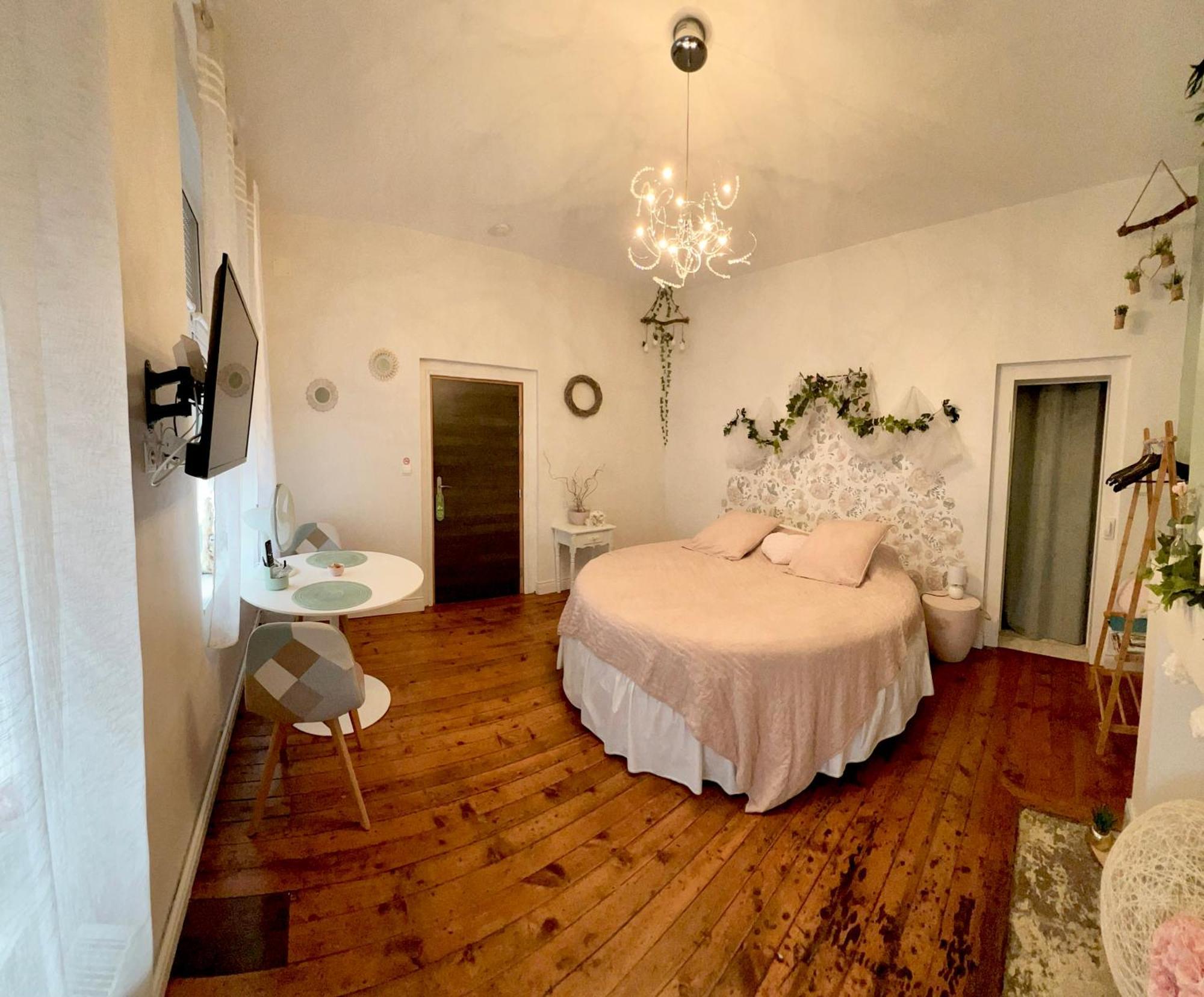 Domaine Des Anges Bed & Breakfast Avesnes-sur-Helpe Luaran gambar