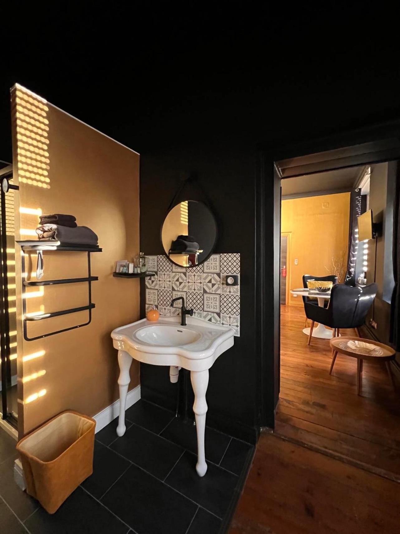 Domaine Des Anges Bed & Breakfast Avesnes-sur-Helpe Luaran gambar